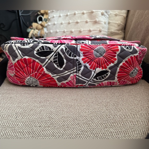 Vera Bradley “Cherry Blossom” Large Messenger/Laptop bag - Picture 6 of 13